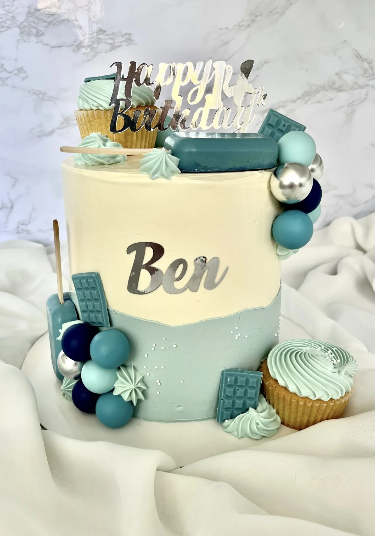 Blue 14th birthday cake